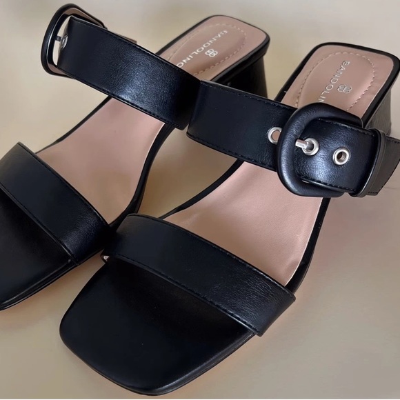 Bandolino Shoes - Bandolino Women’s Leather Black Size: 7.5 Buckle Heeled Mules